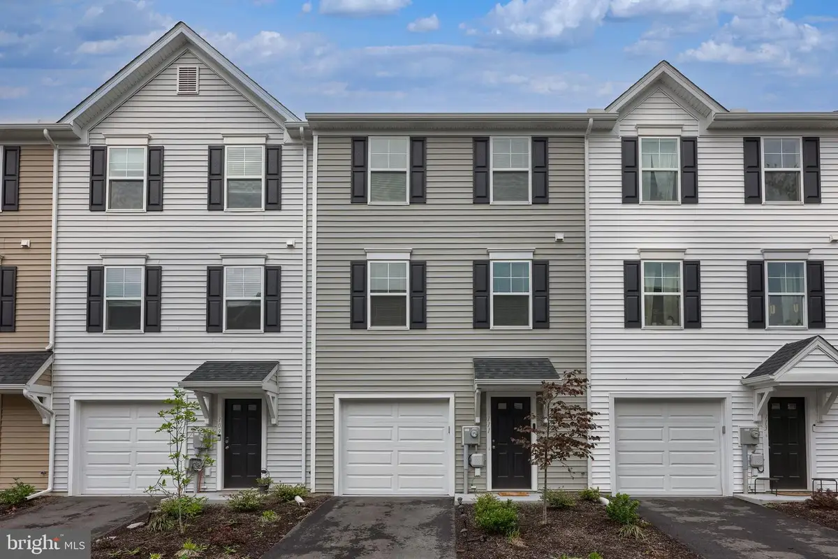 111 Kuechler Ct, Reading, PA 19606 - #1