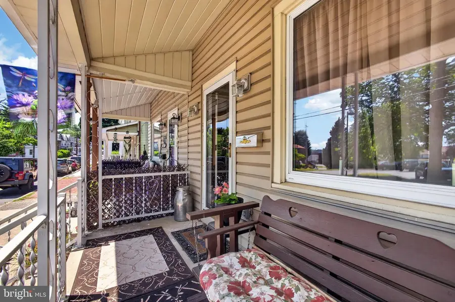 135 S Washington St, Boyertown, PA 19512 - #2