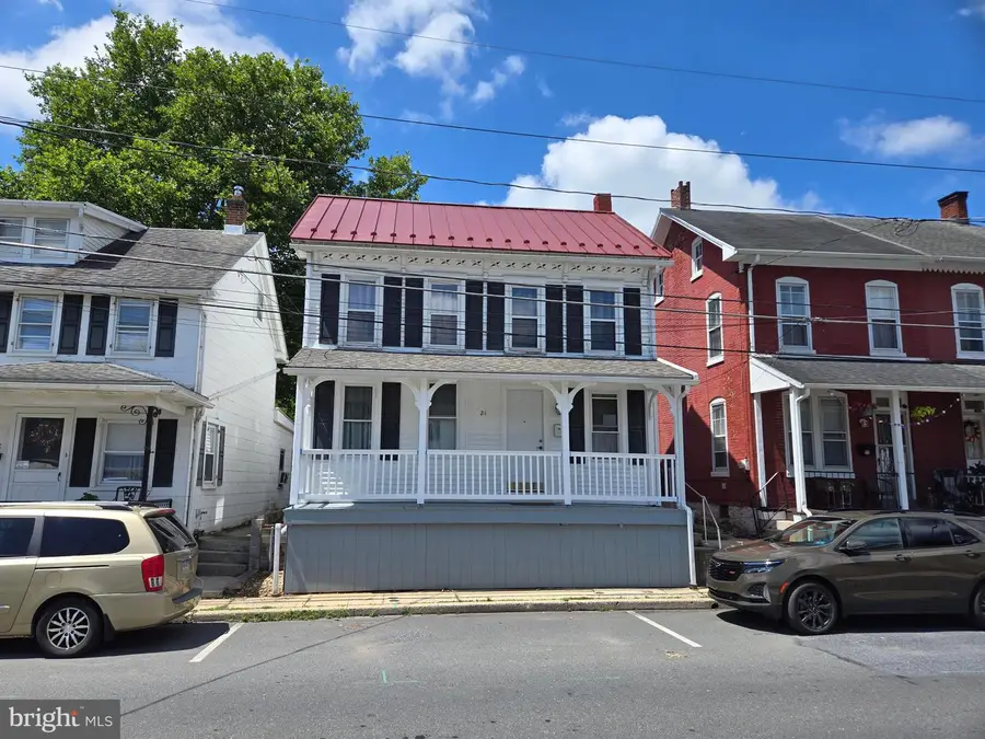 24 S Hull St, Reading, PA 19608 - #2