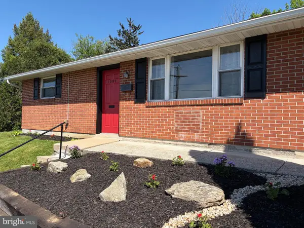 1392 New Holland Rd, READING, PA 19607
