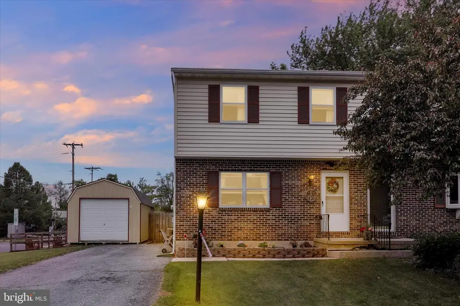 600 Lincoln St, Shoemakersville, PA 19555 - #2