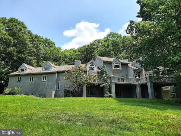 8 Wyndham Hill Dr, READING, PA 19606
