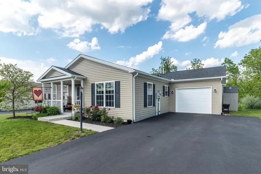 11 Tern Ct, Bechtelsville, PA 19505 - #3