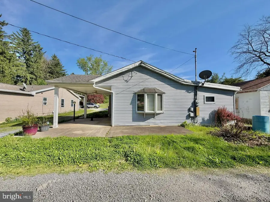 393 Park Rd, Fleetwood, PA 19522 - #3
