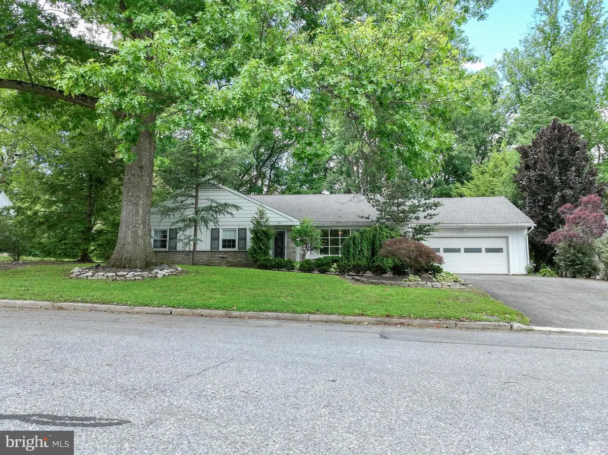 150 Hillcrest Rd, Mohnton, PA 19540 - #1