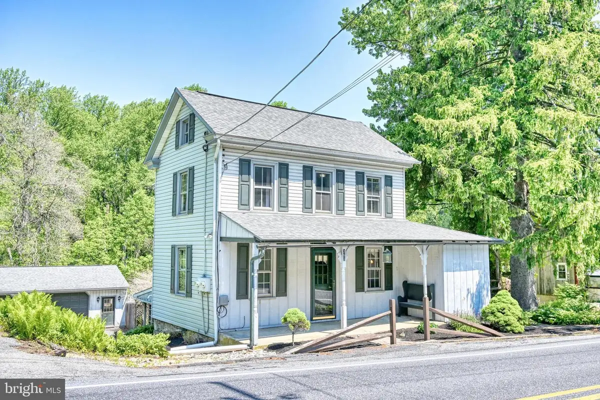 363 N Galen Hall Rd, Wernersville, PA 19565 - #1