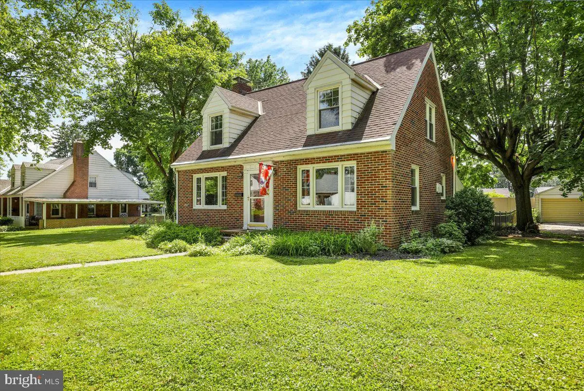 4306 5th Ave, Temple, PA 19560 - #1