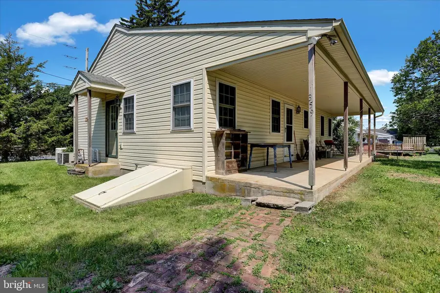 359 Gibraltar Rd, Reading, PA 19606 - #2