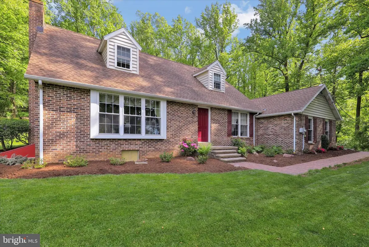 10 Pebblebrook Ln, Mohnton, PA 19540 - #1