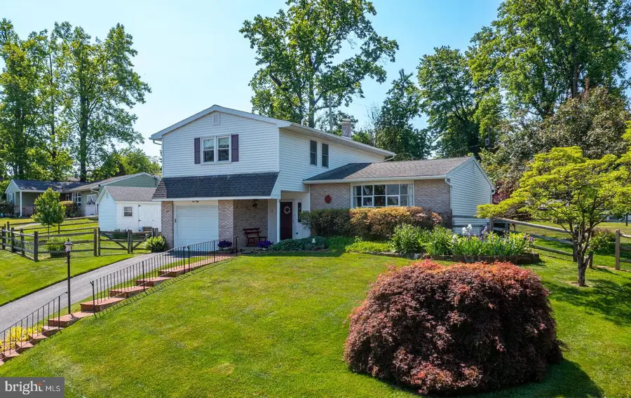 450 Silver Brook Dr, Birdsboro, PA 19508 - #2
