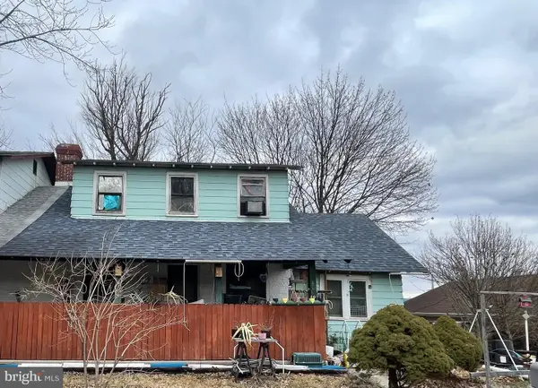 407 Greenwich St, WYOMISSING, PA 19610