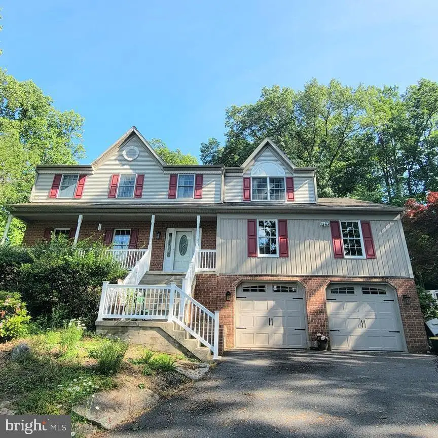 713 Old Fritztown Rd, Reading, PA 19608 - #2