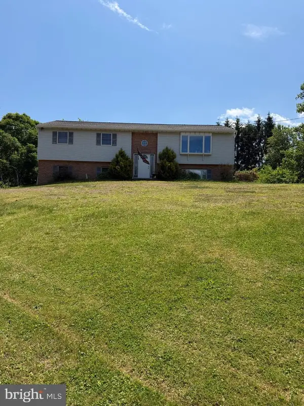 37 Beavens Rd, READING, PA 19608