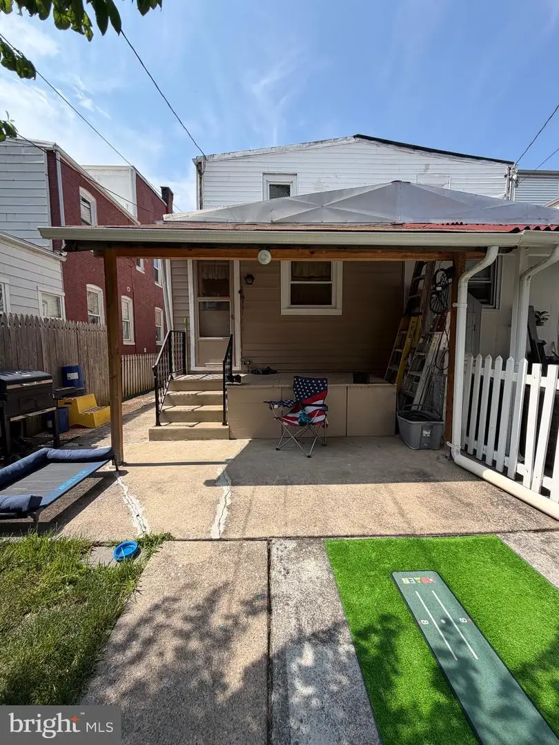 118 Park Ave, Laureldale, PA 19605 - #3