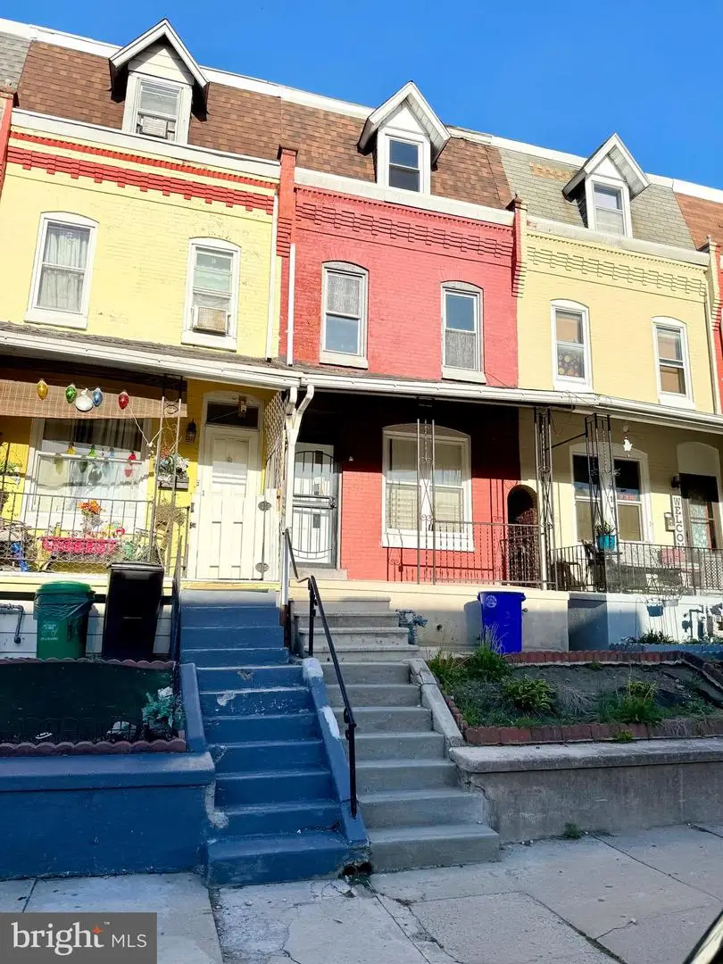 719 N 12th St, Reading, PA 19604 - #1
