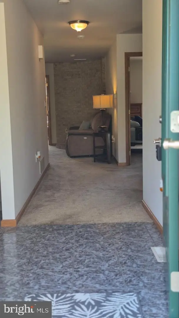 14 Clearview Dr, Mertztown, PA 19539 - #3