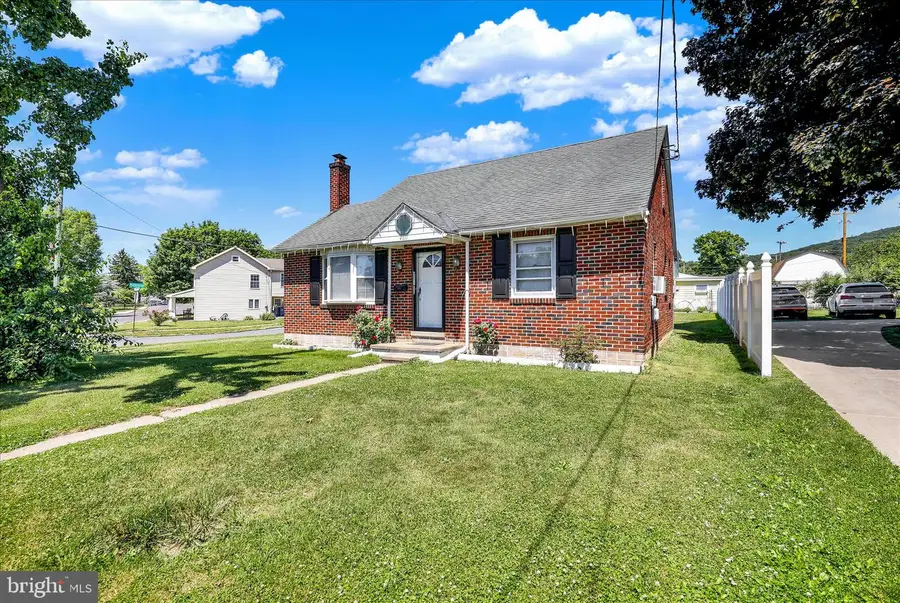 4011 Kutztown Rd, Temple, PA 19560 - #2