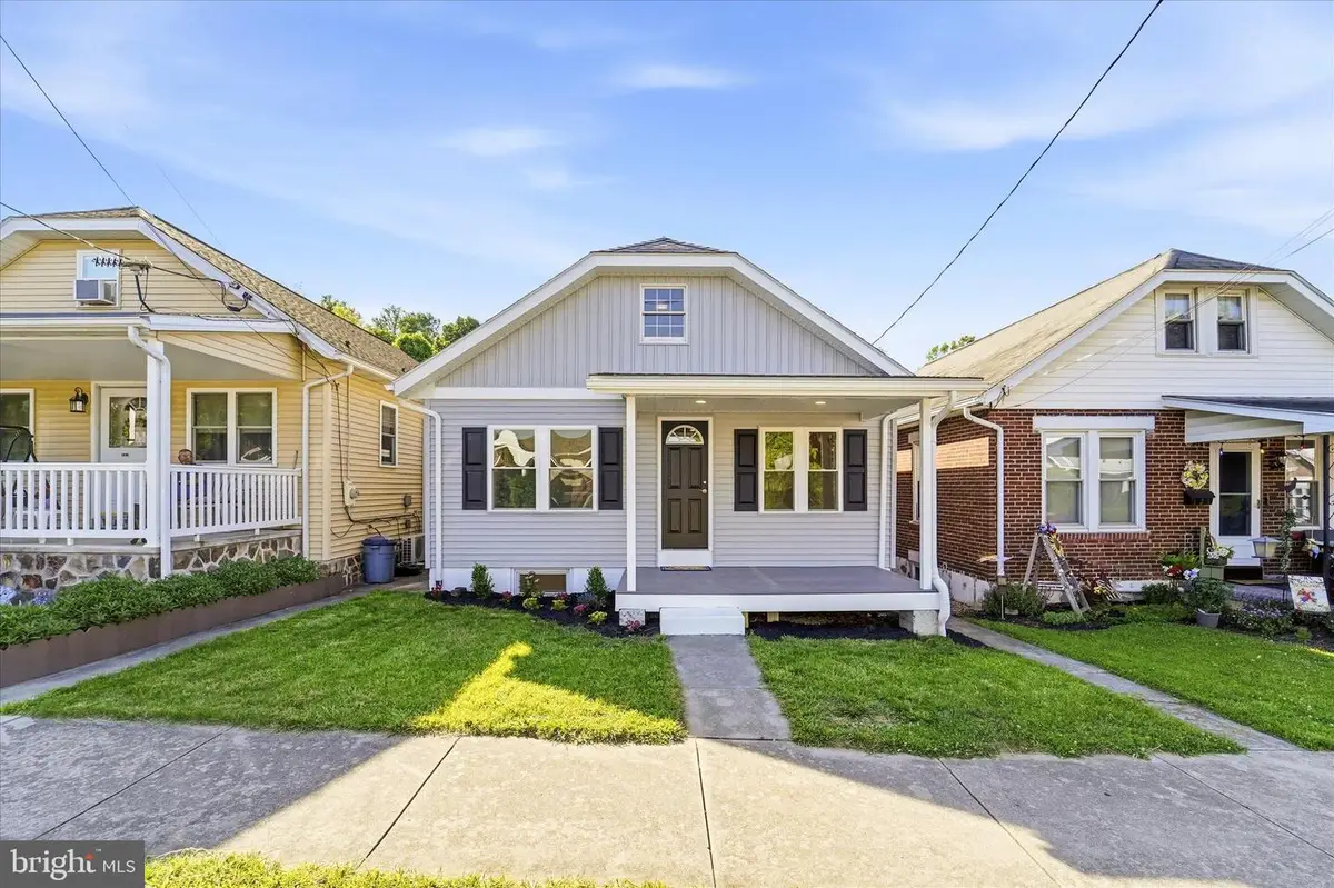 119 Schaeffer St, Boyertown, PA 19512 - #1
