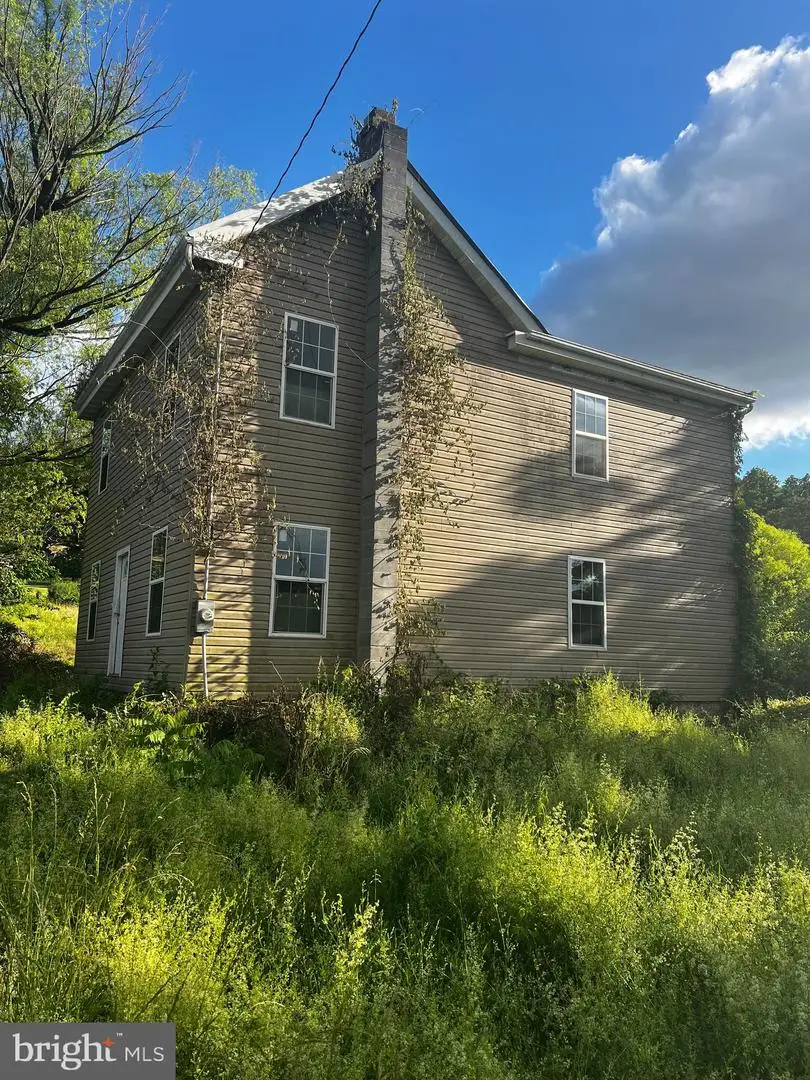 158 Houck Rd, Fleetwood, PA 19522 - #3