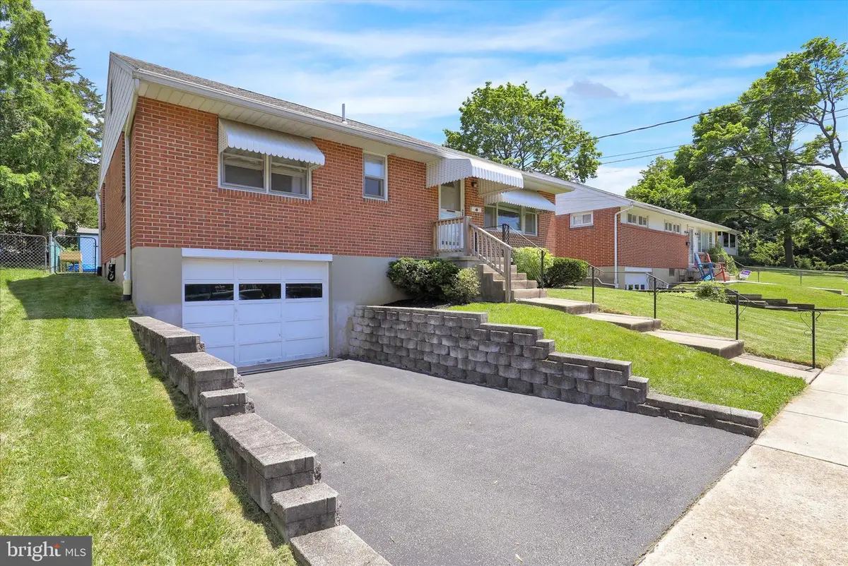 3427 Gray St, Laureldale, PA 19605 - #1