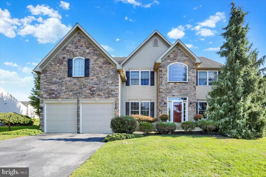 173 Kensington Blvd, Blandon, PA 19510 - #2