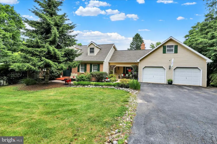 536 Grings Hill Rd, Reading, PA 19608 - #2