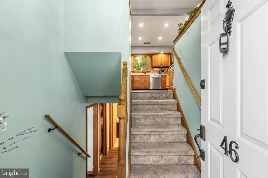 46 Popodickon Dr, Boyertown, PA 19512 - #3