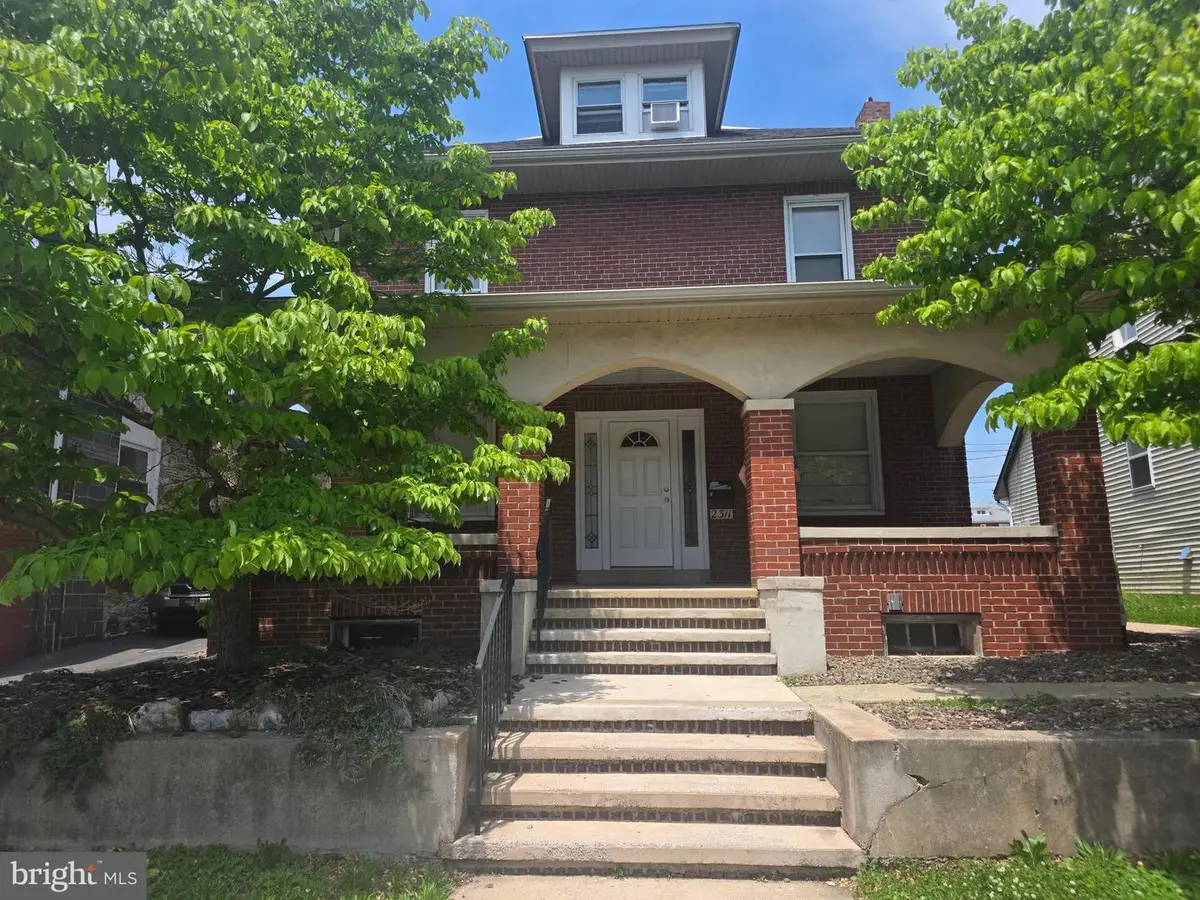 2311 Penn Ave, Reading, PA 19609 - #1