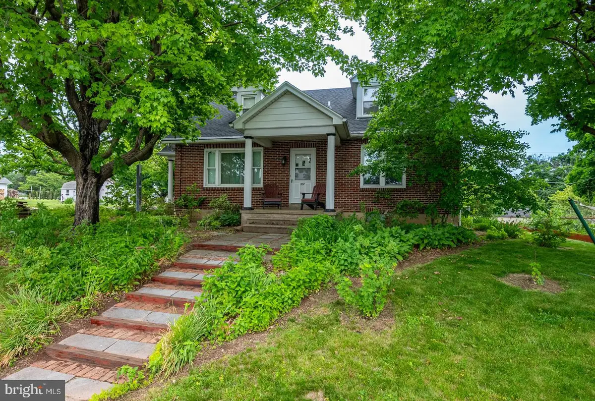 337 Stevens Ave, Bernville, PA 19506 - #1