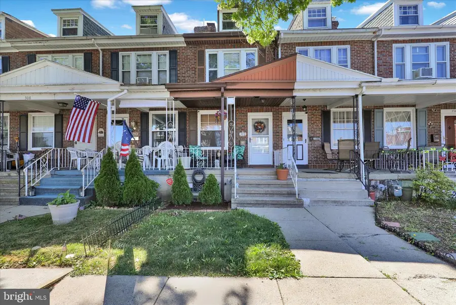 312 Summit Ave, West Reading, PA 19611 - #2