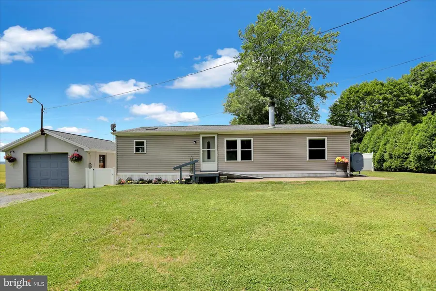 470 Ontelaunee Dr, Shoemakersville, PA 19555 - #2