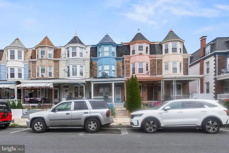 221 W Oley St, Reading, PA 19601 - #3