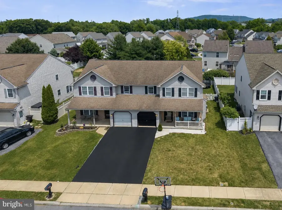 1013 Parkway Dr, Reading, PA 19605 - #3