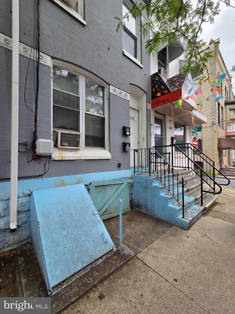 728 Franklin St, Reading, PA 19602 - #2