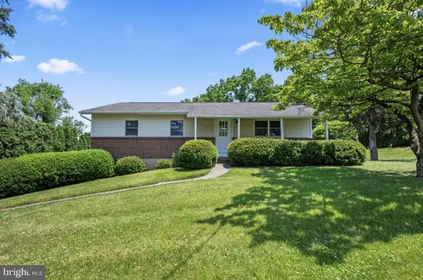 65 Klines Rd, MAXATAWNY, PA 19538