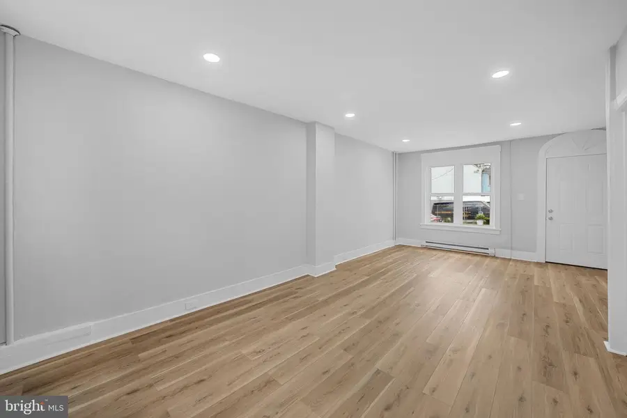 1034 Washington St, Reading, PA 19601 - #2