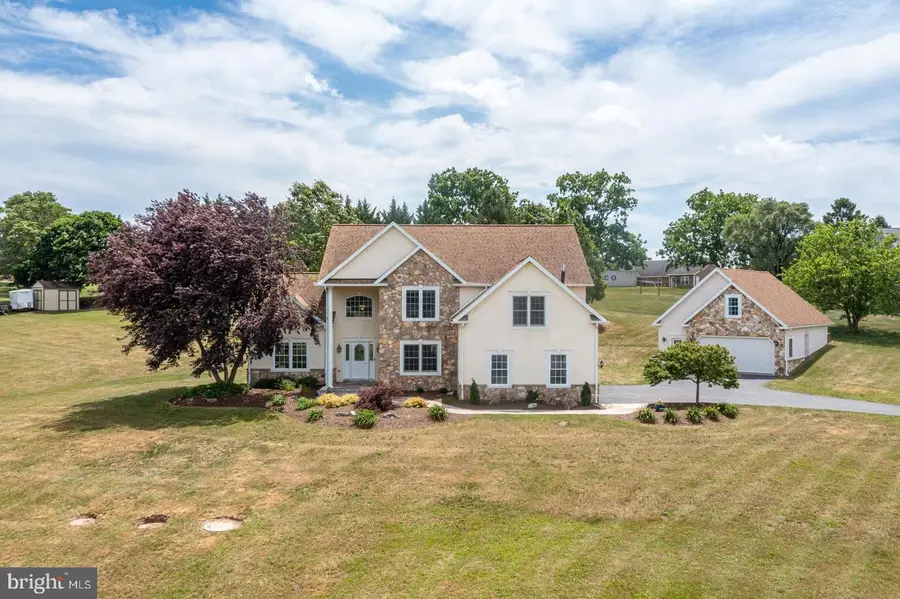 101 Chris Dr, Lenhartsville, PA 19534 - #2