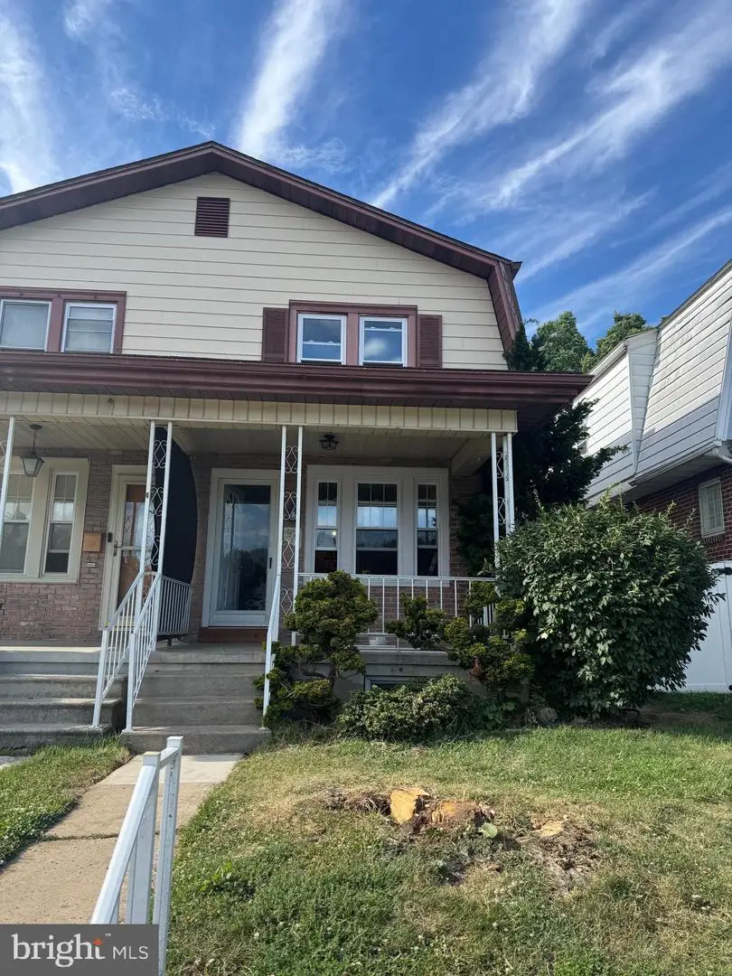 2139 Cleveland Av, West Lawn, PA 19609 - #1
