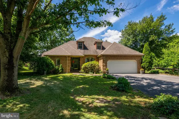 358 Chalet Dr, BERNVILLE, PA 19506