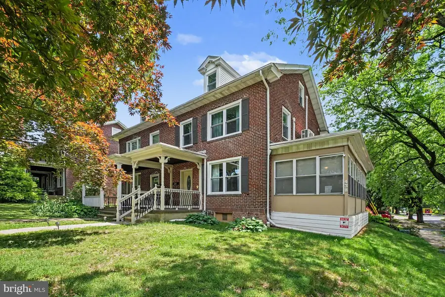 438 Oak Tc, Reading, PA 19611 - #2