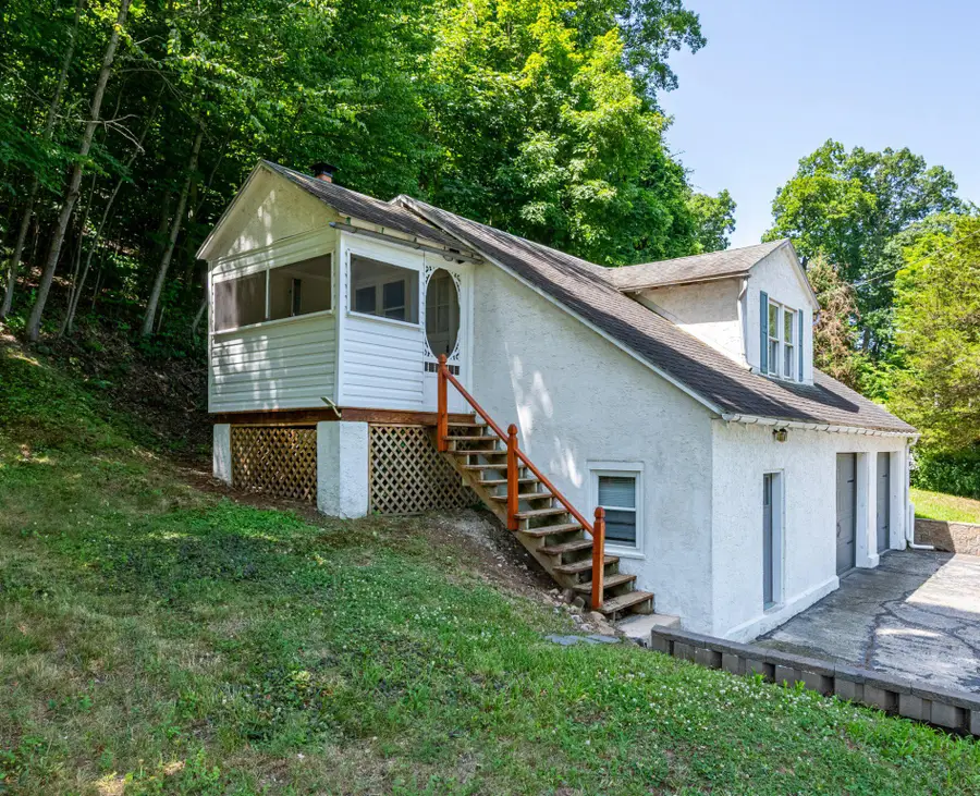 940 Unger Ln, Boyertown, PA 19512 - #3