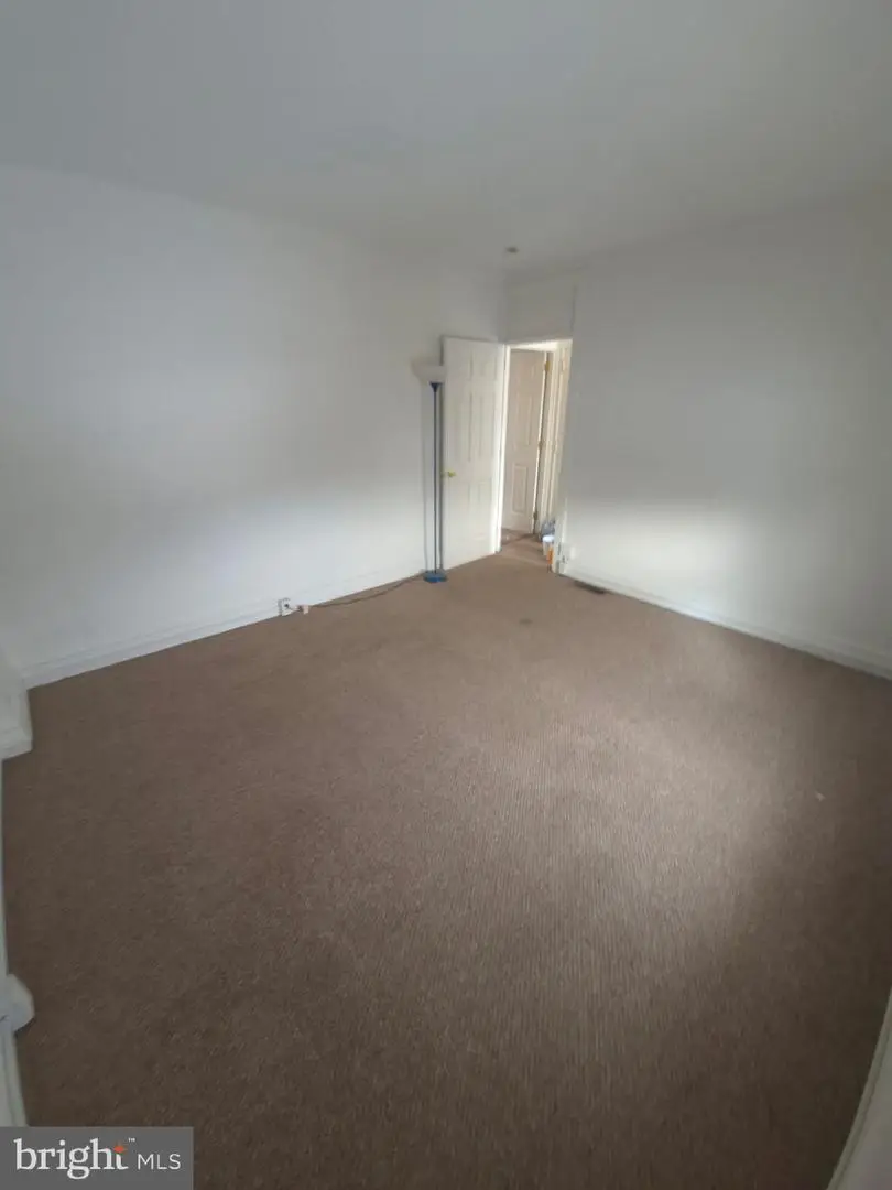 307 S 6th St, Reading, PA 19602 - #2