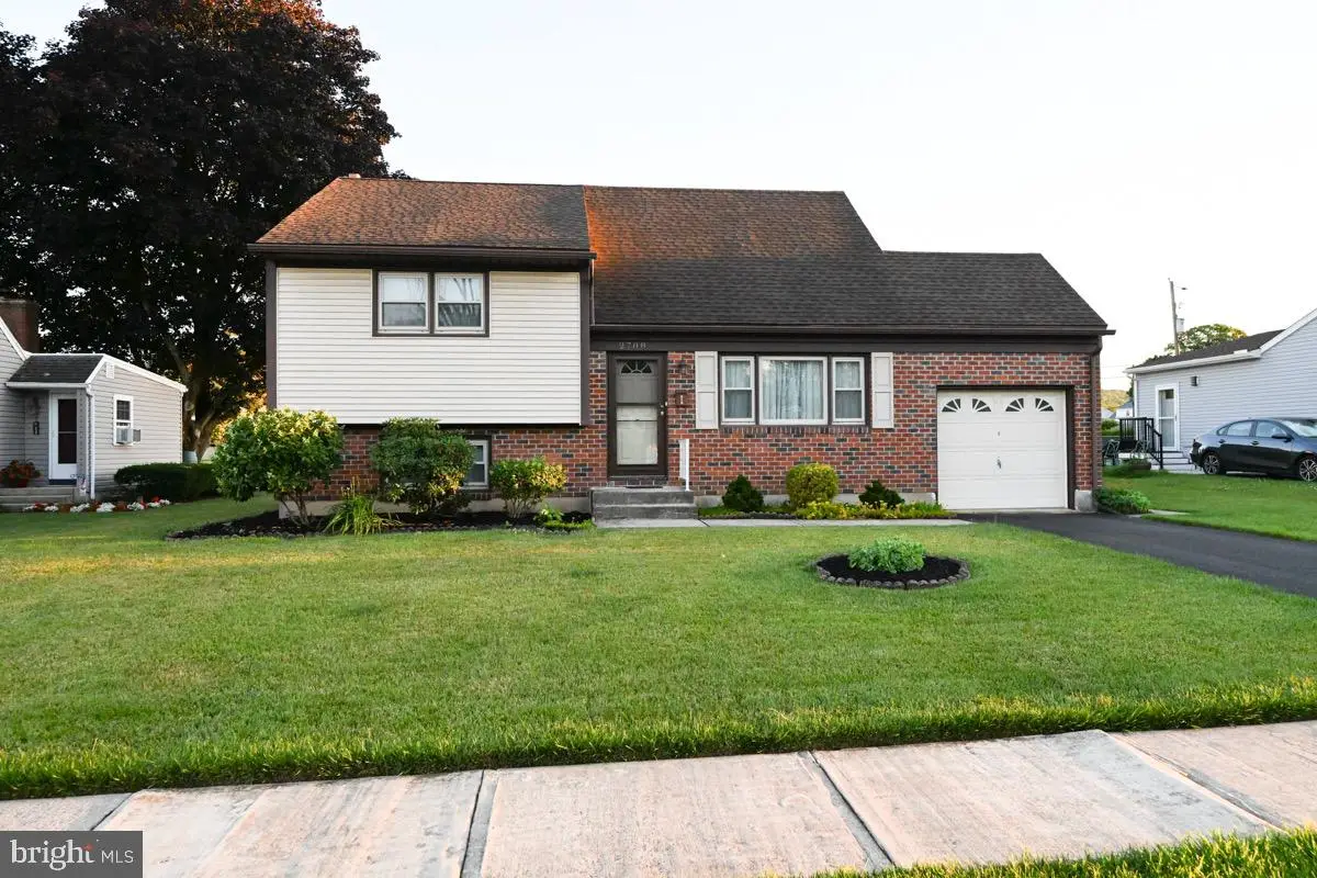 2708 Tennyson Ave, Reading, PA 19608 - #1