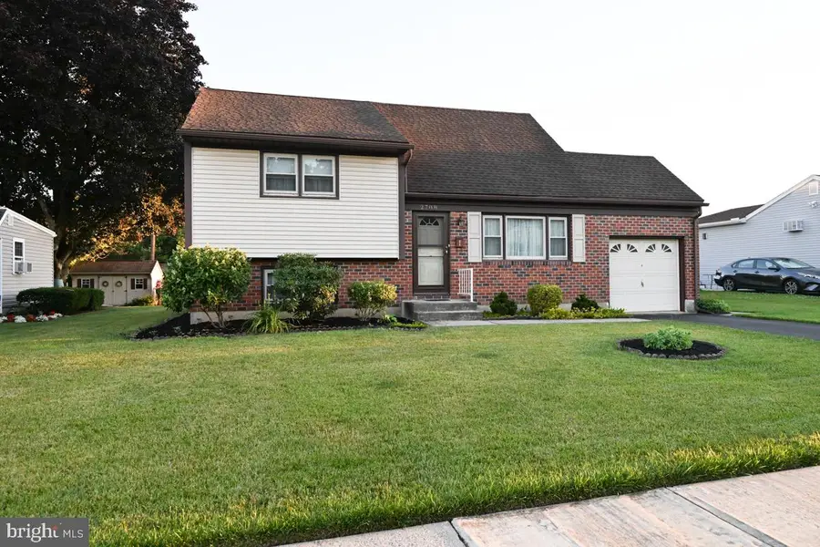2708 Tennyson Ave, Reading, PA 19608 - #3