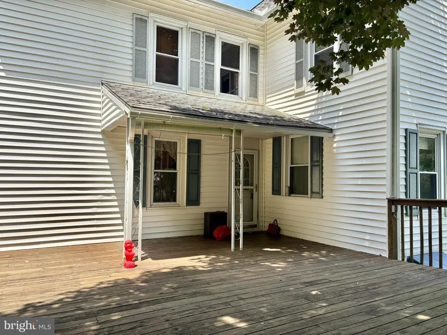 34 Woodland Ave, Mohnton, PA 19540 - #2