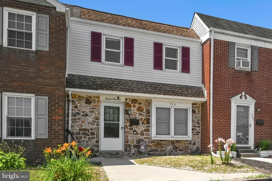 714 E 5th St, Boyertown, PA 19512 - #2