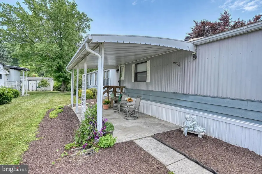 55 Blarney Cir, Mohrsville, PA 19541 - #2