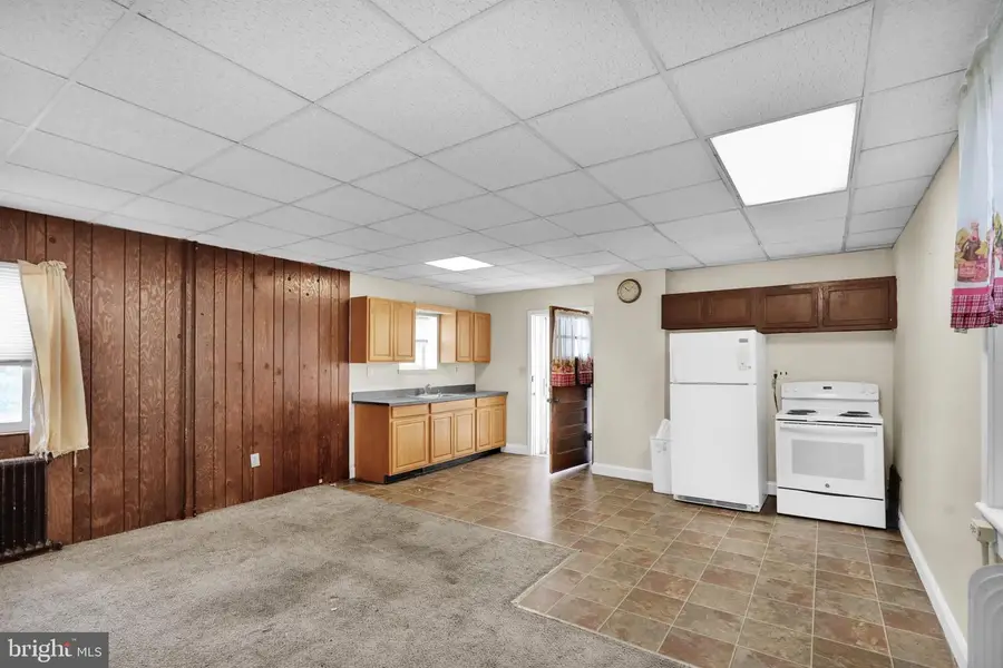 206 Main St, Mohrsville, PA 19541 - #2