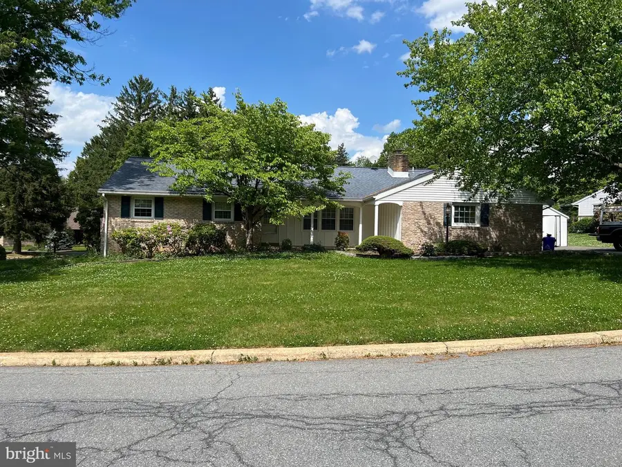 16 Wendy Rd, Reading, PA 19601 - #3