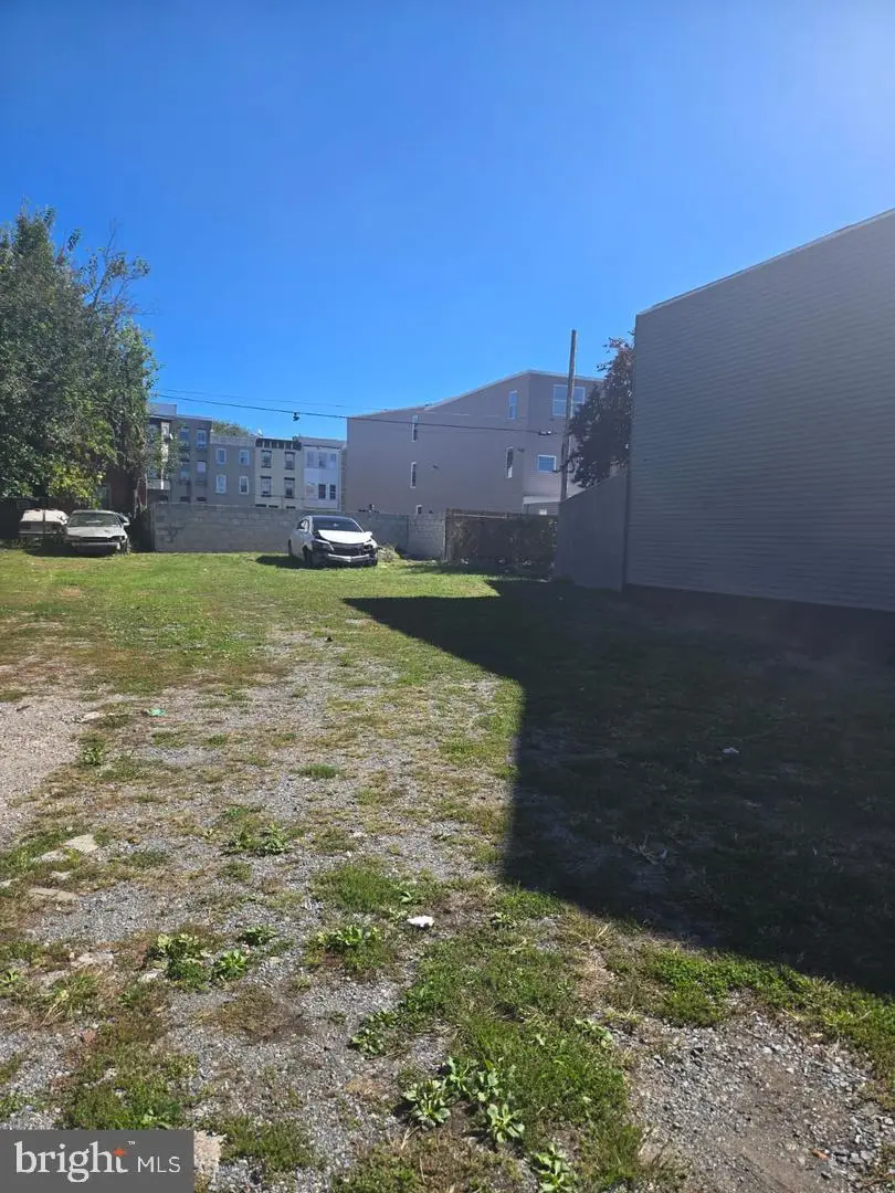 135 Lemon St, Reading, PA 19602 - #1